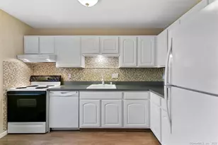 675 Townsend Ave, New Haven, CT 06512 - Photo 10