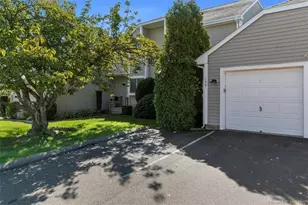 675 Townsend Ave, New Haven, CT 06512 - Photo 1