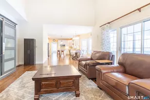 44 Chadwick Ct, Monroe, CT 06468 - Photo 10