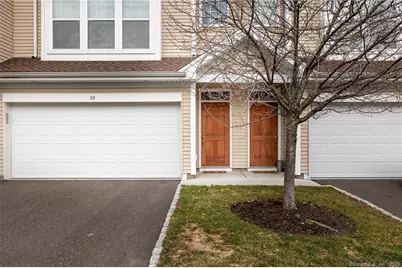 30 Caldwell Terrace #30, Danbury, CT 06810 - Photo 2