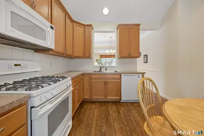 21 Fieldstone Court #21, North Haven, CT 06473 - Photo 10