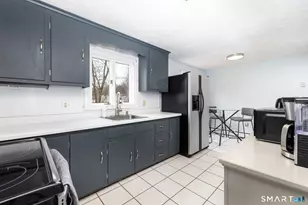 9 Glendale Rd, Enfield, CT 06082 - Photo 12