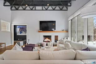 48 Green Meadow Ln, New Canaan, CT 06840 - Photo 2