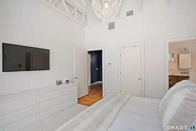 48 Green Meadow Lane, New Canaan, CT 06840 - Photo 16