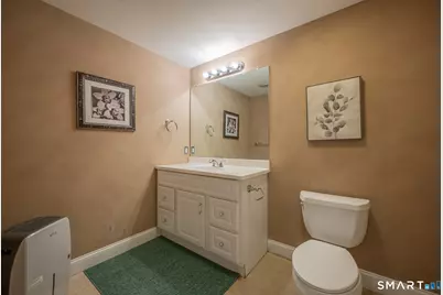 17 Hallview Drive, Simsbury, CT 06070 - Photo 28