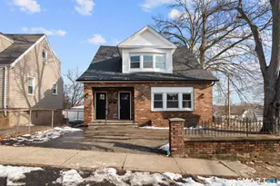 246 Judson Pl, Bridgeport, CT 06610 - Photo 2