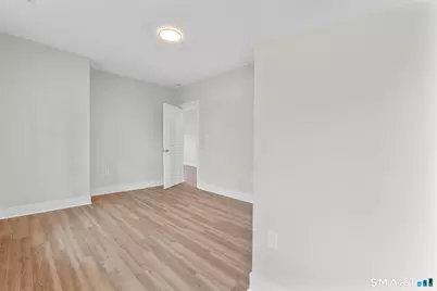 246 Judson Place, Bridgeport, CT 06610 - Photo 16