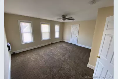 108 Washington Street #3rd fl, Wallingford, CT 06492 - Photo 6