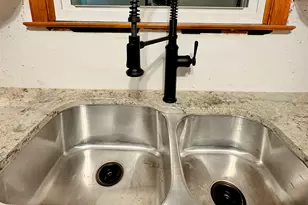 17 Sylvan Ave, Meriden, CT 06451 - Photo 12