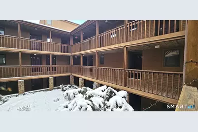 482 East Street #APT 16, Plainville, CT 06062 - Photo 2