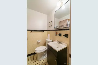 224 Ray Road, New Haven, CT 06515 - Photo 8