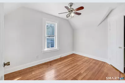 252 Shelton Street, Bridgeport, CT 06608 - Photo 22