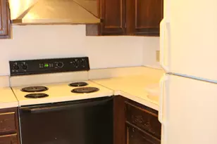 279 Redstone Hl Rd, Bristol, CT 06010 - Photo 8