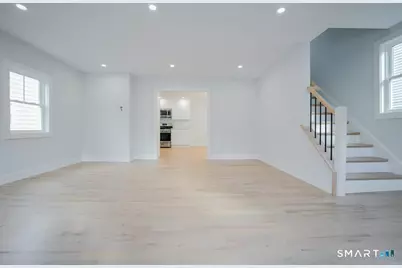 21 Stephen Street, Stamford, CT 06902 - Photo 4