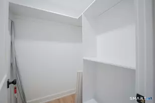 21 Stephen St, Stamford, CT 06902 - Photo 14