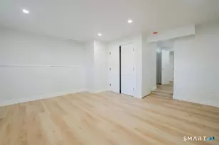 21 Stephen St, Stamford, CT 06902 - Photo 26