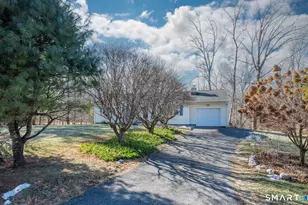 18 Dean Rd, Brookfield, CT 06804 - Photo 2