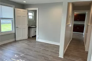 239 N Main St, Norwich, CT 06360 - Photo 14