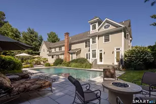 110 Queens Grant Dr, Fairfield, CT 06824 - Photo 6