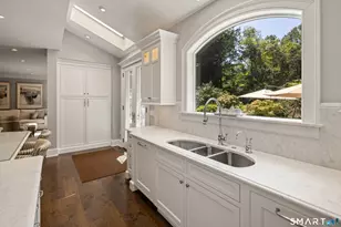 110 Queens Grant Dr, Fairfield, CT 06824 - Photo 18