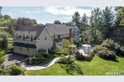 110 Queens Grant Drive, Fairfield, CT 06824 - Photo 2