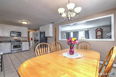 280 Goldbach Drive, Stratford, CT 06614 - Photo 18