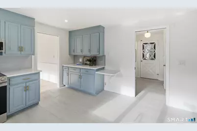 6 Heritage Lane, Simsbury, CT 06070 - Photo 10