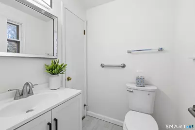 6 Heritage Lane, Simsbury, CT 06070 - Photo 18