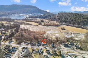 24 E Main St, North Canaan, CT 06018 - Photo 30