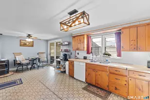 24 E Main St, North Canaan, CT 06018 - Photo 10