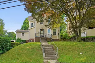 16 Grandview Ave, Norwalk, CT 06850 - Photo 2
