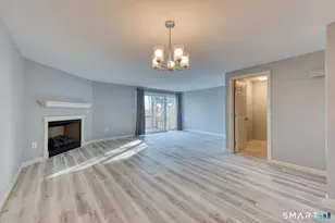 10 Clubhouse Dr, Cromwell, CT 06416 - Photo 10