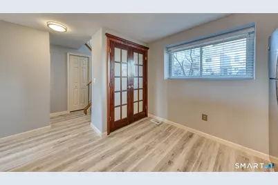 10 Clubhouse Drive #10, Cromwell, CT 06416 - Photo 8