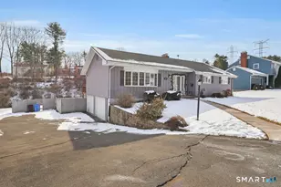 170 Garry Dr, New Britain, CT 06052 - Photo 2