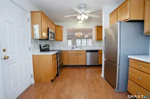 298 Kings Landing, Windsor, CT 06095 - Photo 10