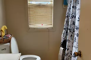 172 Adams St, Hartford, CT 06112 - Photo 6