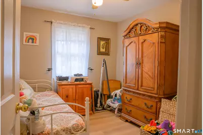 8B Kayview Avenue, Bethel, CT 06801 - Photo 8