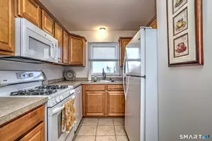 25 Carriage Path N, Milford, CT 06460 - Photo 28