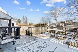 168 Hubbard Rd, Hartford, CT 06114 - Photo 24