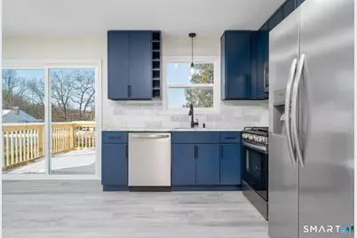 180 Slater Road, New Britain, CT 06053 - Photo 6