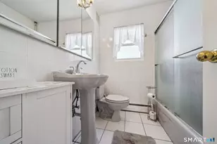 10 Algonquin Rd, Norwalk, CT 06851 - Photo 10