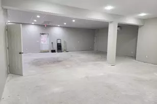 16 Church St, Voluntown, CT 06384 - Photo 10