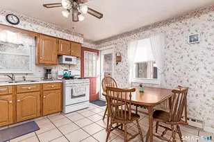 73 Mountain Hill Rd, Thompson, CT 06255 - Photo 2