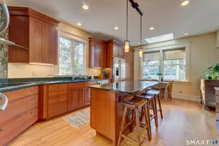 64 Cold Spring St, New Haven, CT 06511 - Photo 6