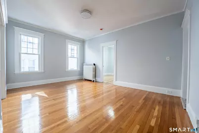 94 Fairfield Avenue #2nd Floor, Hartford, CT 06114 - Photo 12