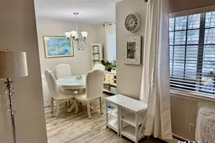 4 Arlington Ct, Brookfield, CT 06804 - Photo 12