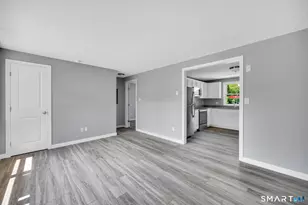 90 Woodhouse Ave, Wallingford, CT 06492 - Photo 6