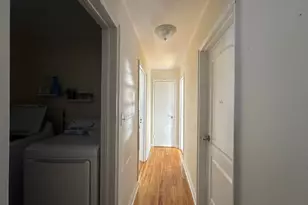 211 Louisiana Ave, Bridgeport, CT 06610 - Photo 10