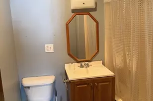 483 Cestnut Hill Ave, Waterbury, CT 06704 - Photo 6