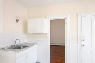 49 Chadwick Ave, Hartford, CT 06106 - Photo 8